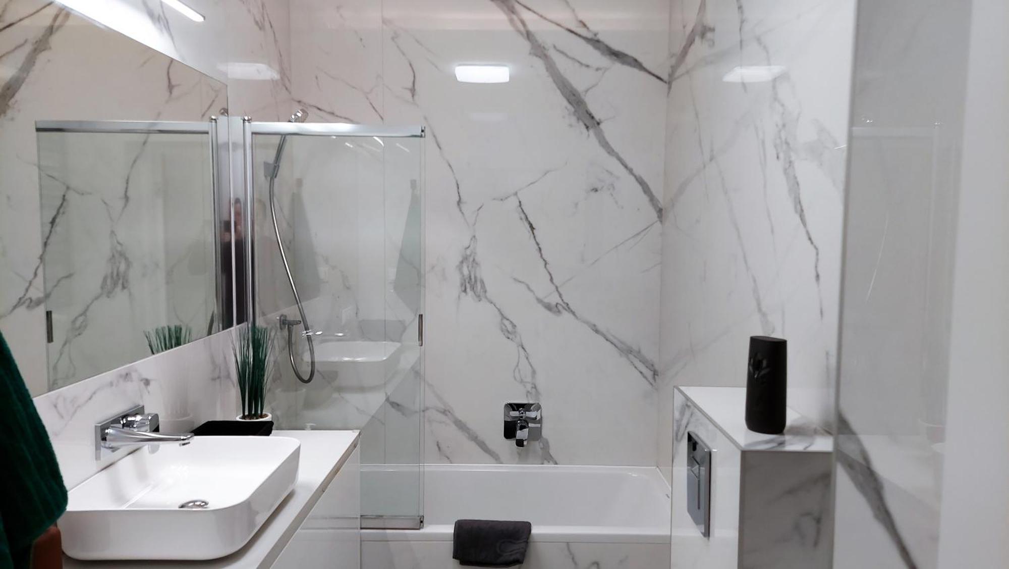 Theapartments Wrzesnienska Лодз Екстериор снимка